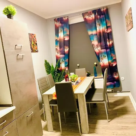 Zentrum 50 06 Apartament